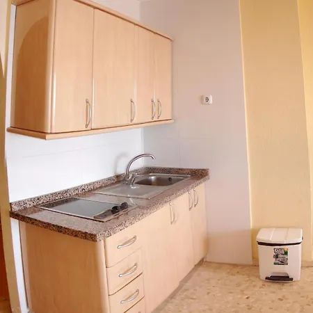 شقة With One Bedroom In Fuengirola, With Wonderful Sea View, Pool Acces... فوينخيرولا